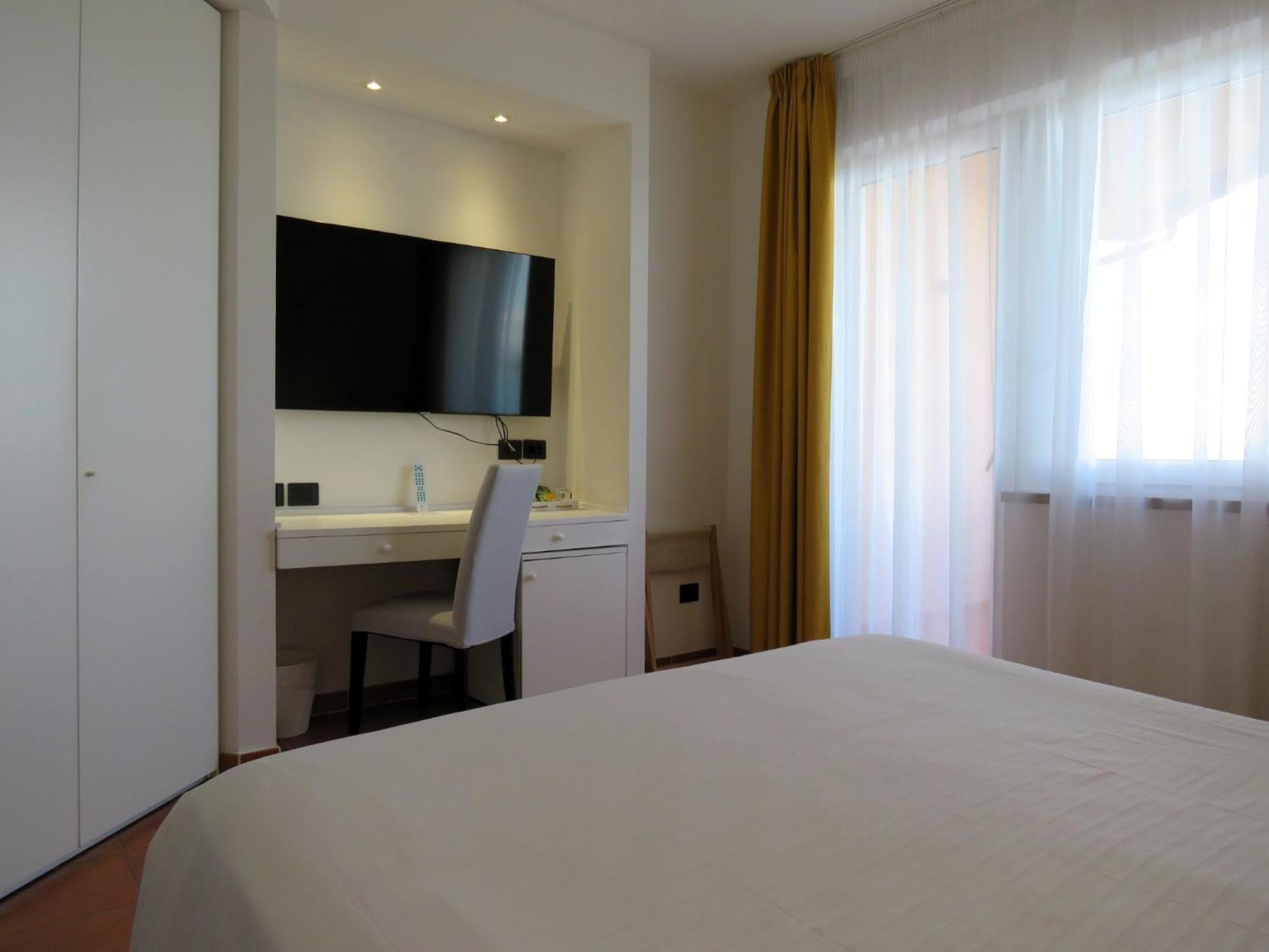 Hotel Villa Domizia Porto Santo Stefano  Ngoại thất bức ảnh
