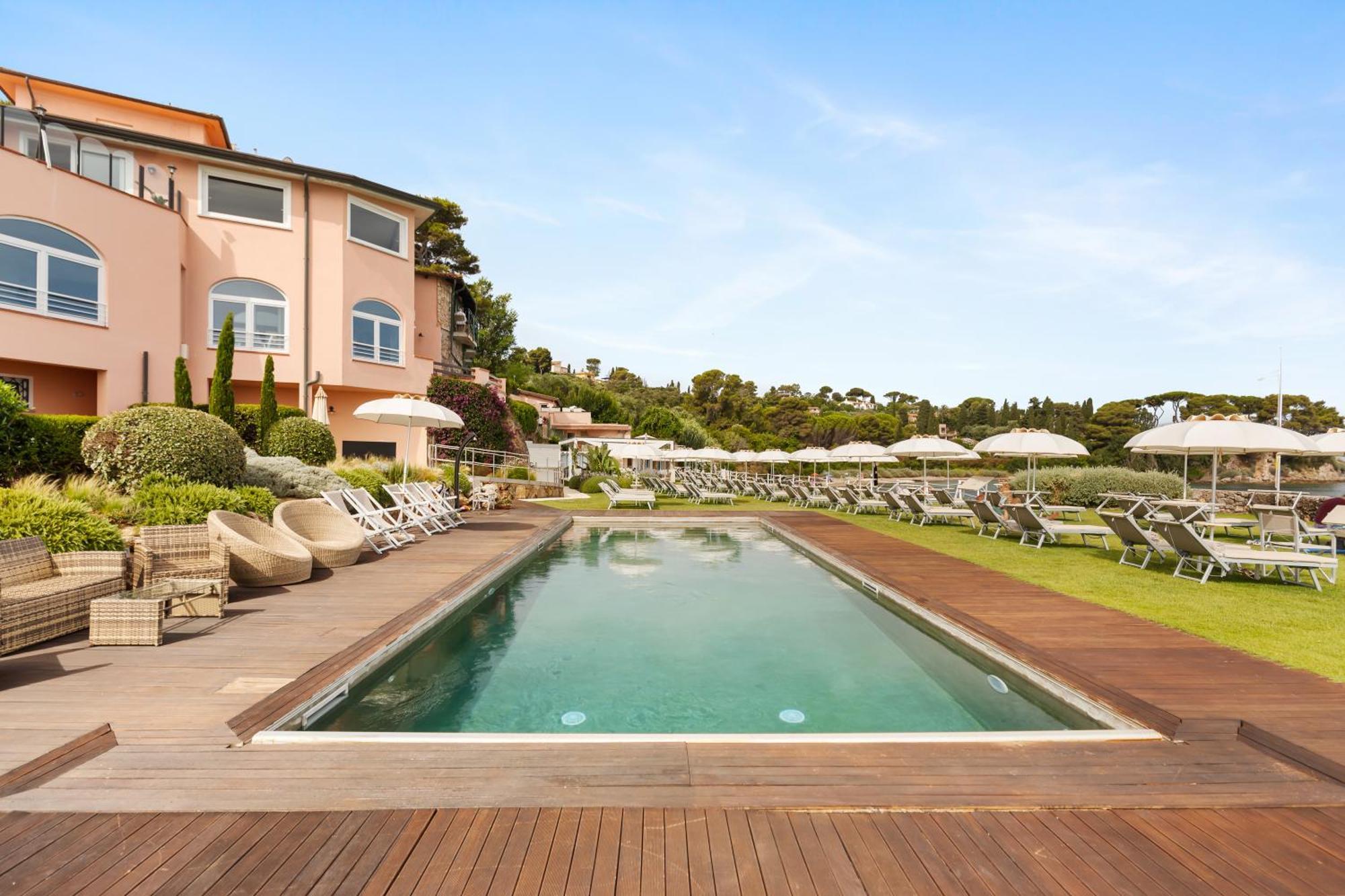 Hotel Villa Domizia Porto Santo Stefano  Ngoại thất bức ảnh